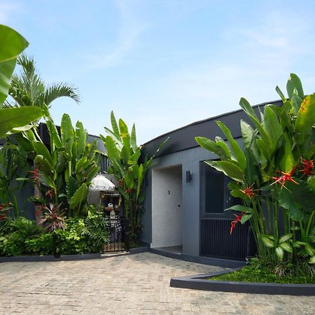 Villa Je Ne Sais Quoi Seminyak Exterior foto